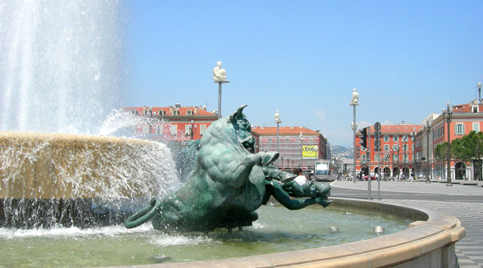 Fontänen i Place Massena